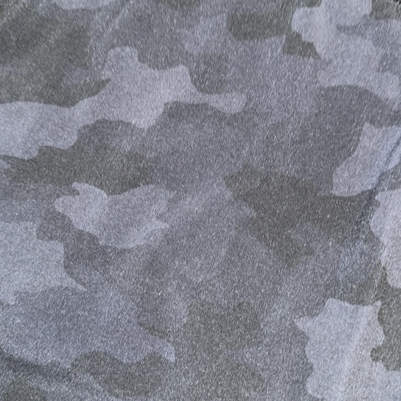 Lululemon Black Pace Rival Camouflage Skirt. Size 10. Gently worn. - Picture 2 of 9